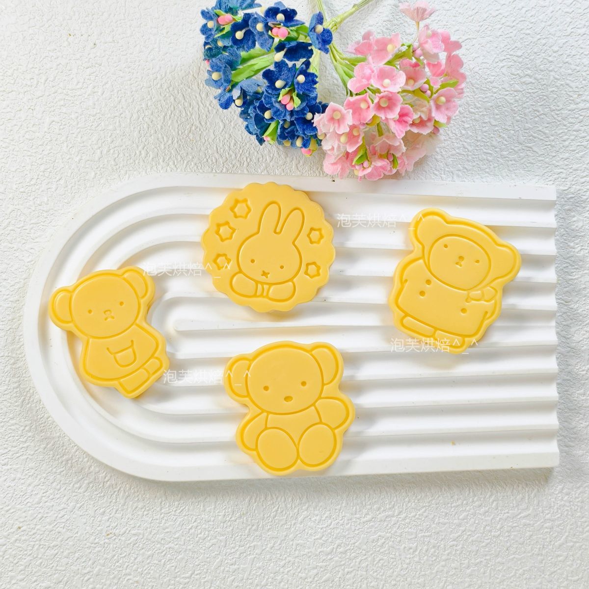 Niedliche 3D-Presskeksform mit – Kitchen Baking Utensil Bewertung und Preis