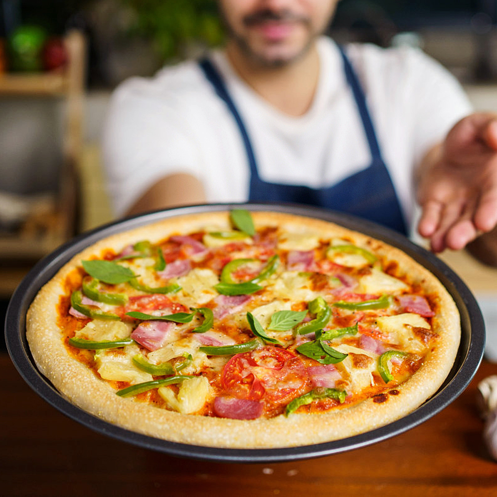 Runde Pizzapfanne aus Kohlenst – Kitchen Baking Trays Bewertung und Preis